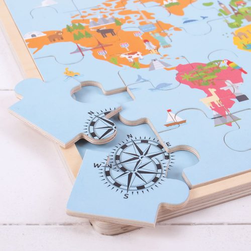 world map wooden puzzle